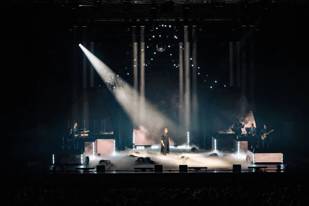 THIS IS THE GREATEST SHOW – photo 3